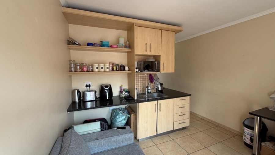 1 Bedroom Property for Sale in Bult South North West